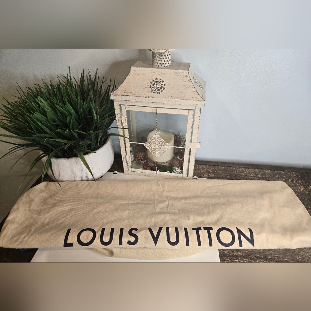Louis Vuitton XL Cream Drawstring Dustbag
